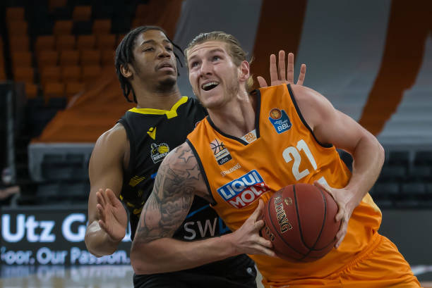 另一方面也 另一方面也